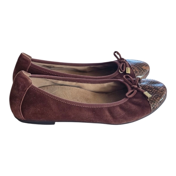 Vionic Minna Ballet Flats Womens Size 7 Brown Snake Print Tassles Logo Shoes - Picture 1 of 14